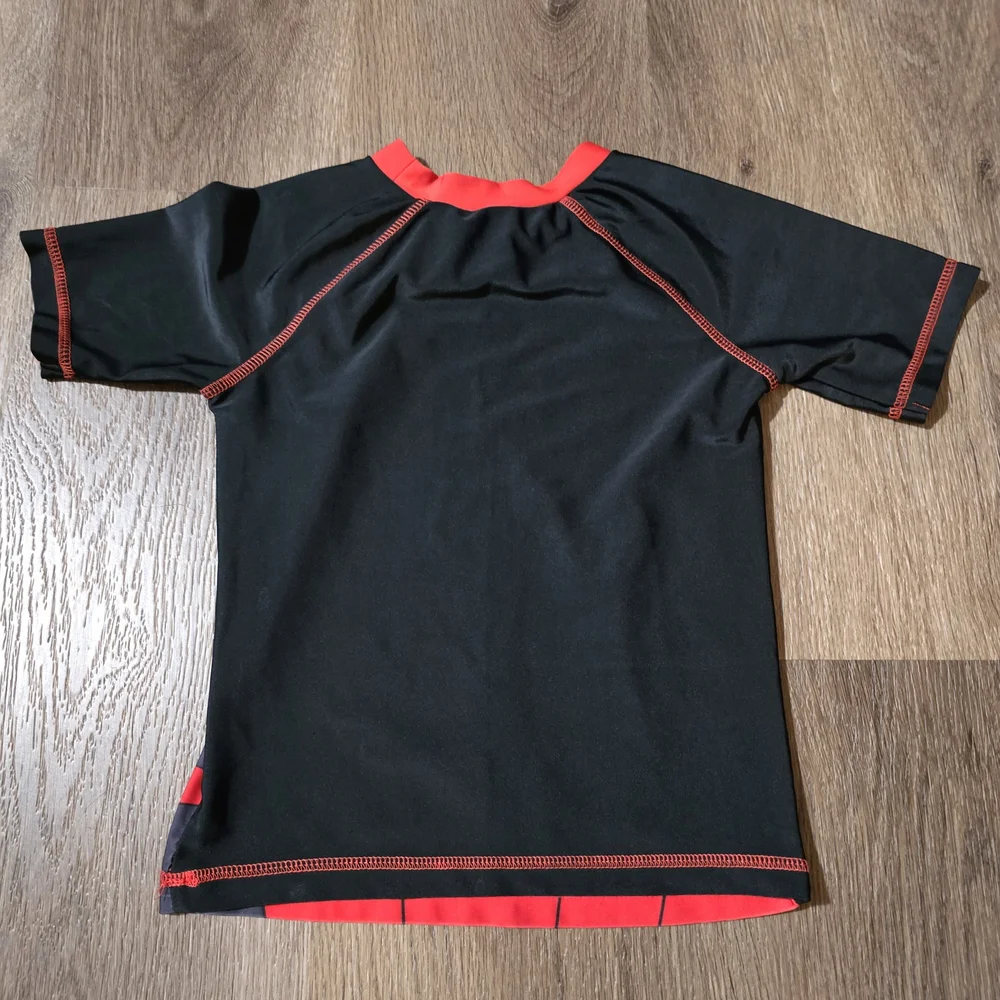 Marvel Spiderman Boys Swim Shirt‎ Rash Guard Top Black and Red Size 6 Small
